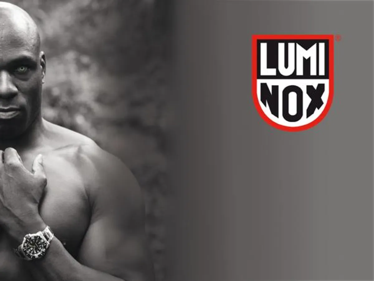 Luminox - Swiss Made Uhren by Mondaine Watch Ltd