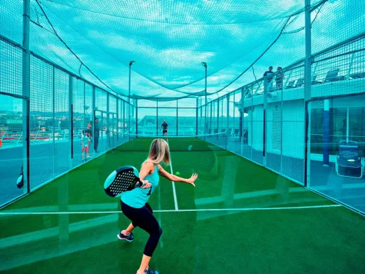 Bild: Pullmantur Cruises macht fit – Sportangebot an Bord massiv ausgebaut – Spezielle Kurse für Paare und Familien