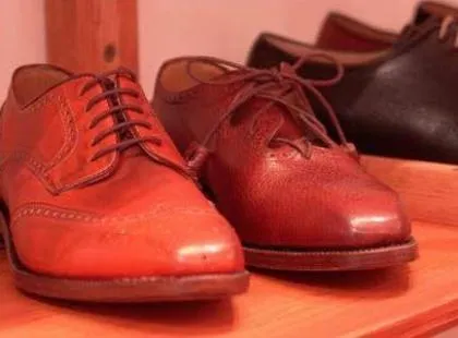 Erneutes Jubiläum im Levantehaus Hamburg - 5 Jahre Maßschuhmacherei Laila Olbrich Bild: Erneutes Jubiläum im Levantehaus Hamburg - 5 Jahre Maßschuhmacherei Laila Olbrich