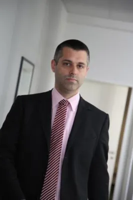 Bild: Schufa Eintrag nach nicht bezahlter Rechnung für mangelhaften Kamin? Wohl kaum