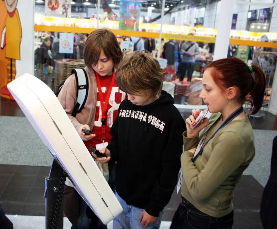 Bluetooth Downloads am Mobilebook Terminal