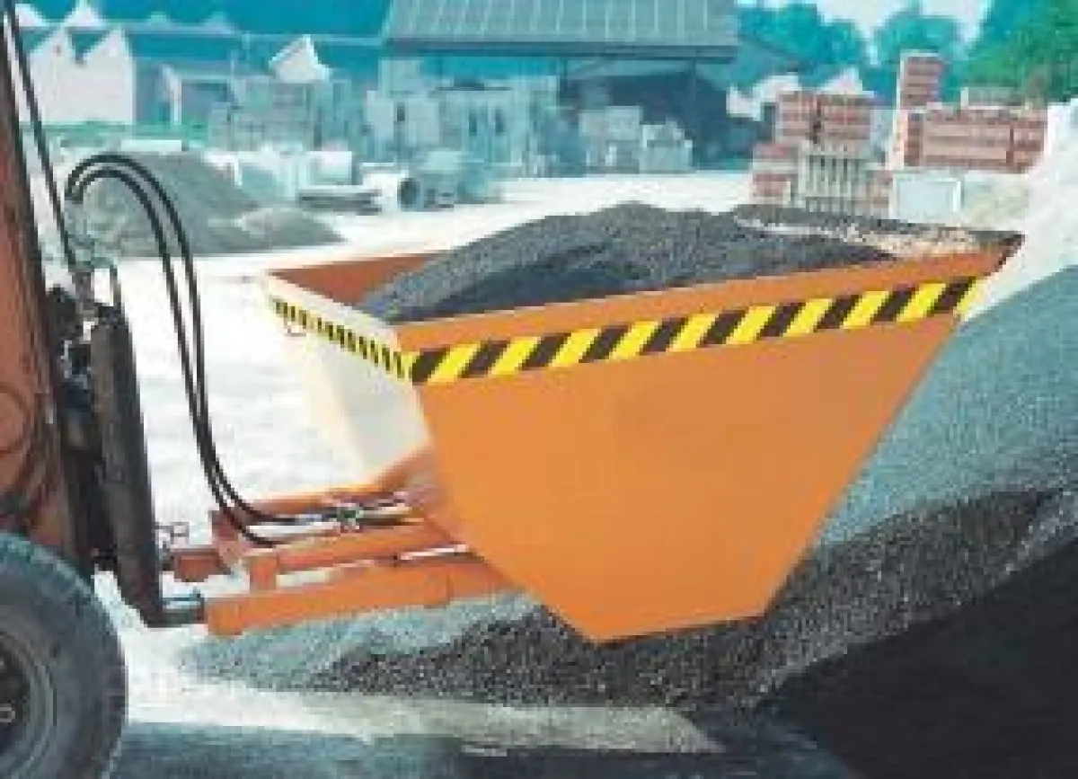 Stapler-Schaufel am Gabelstapler im Einsatz