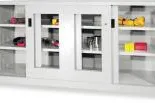 Bild: Materialschränke