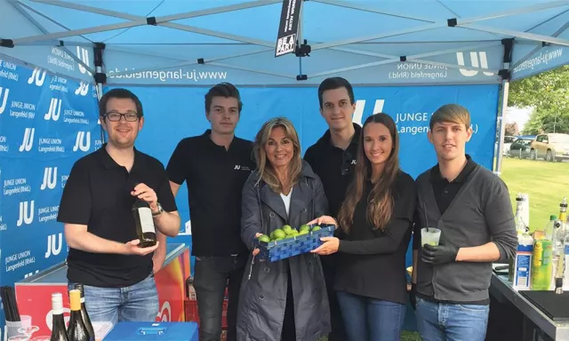 Bild: Junge Union und Michaela Noll MdB bei der Pöttwa(h)l