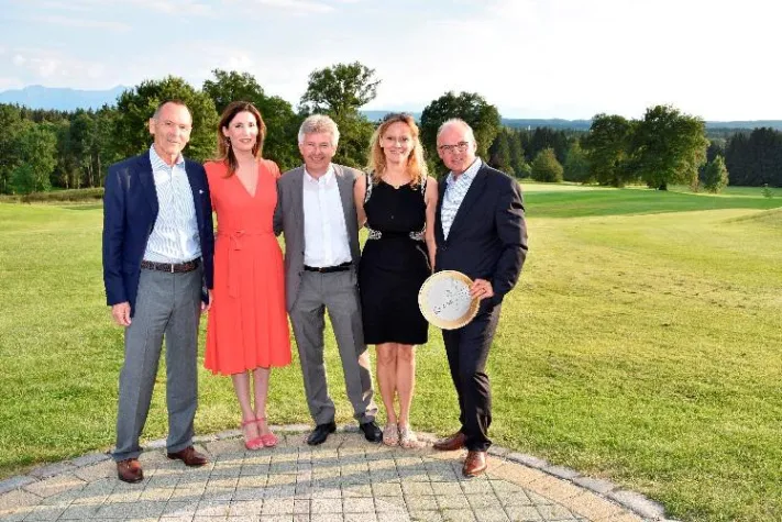 Bild: 60.000 Euro Spenden bei der 10. INITIATIVE DO IT Golf Charity eingespielt
