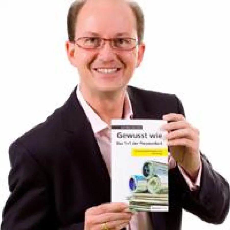 Tipps für die Pressearbeit, auch rund um das Thema Pressemappen, gibt es in dem Buch 