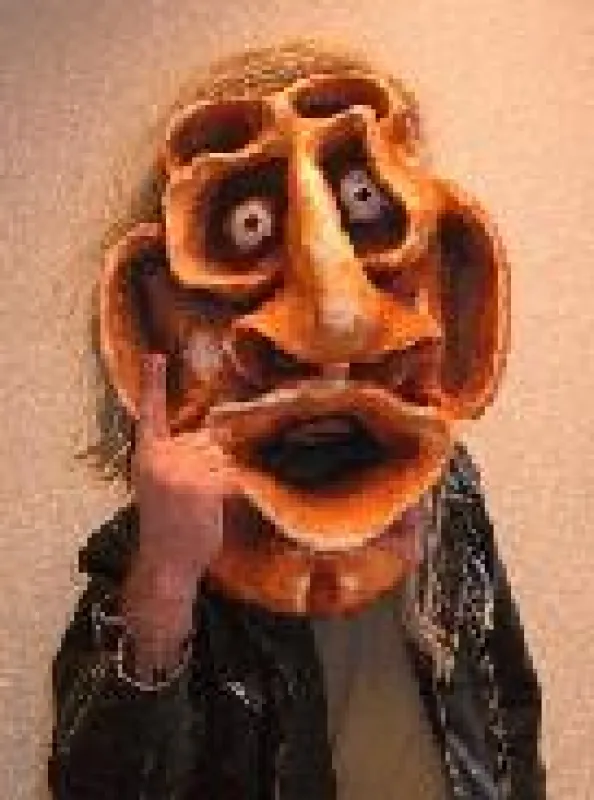 Maskenbau und -Theater beim KiT