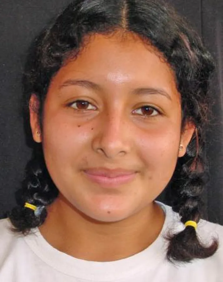 MariaEugeniaBlandonGonzalez bevor sie durch eine Blutkrankheit schwer krank wurde.Sie kam 1997 mit 10 Jahren zum Kinderhilfswerk UNSERE KLEINEN BRÜDER UND SCHWESTERN