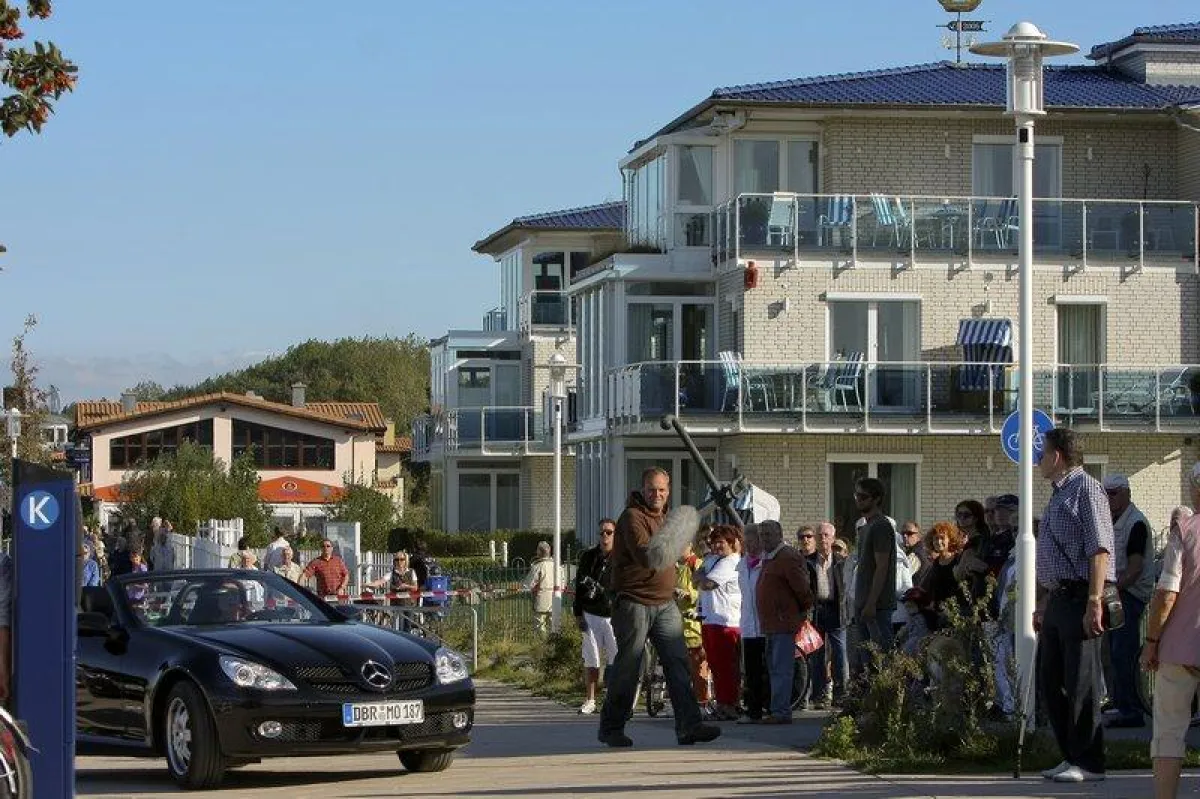 Filmset vor der Strandresidenz-Kühlungsborn