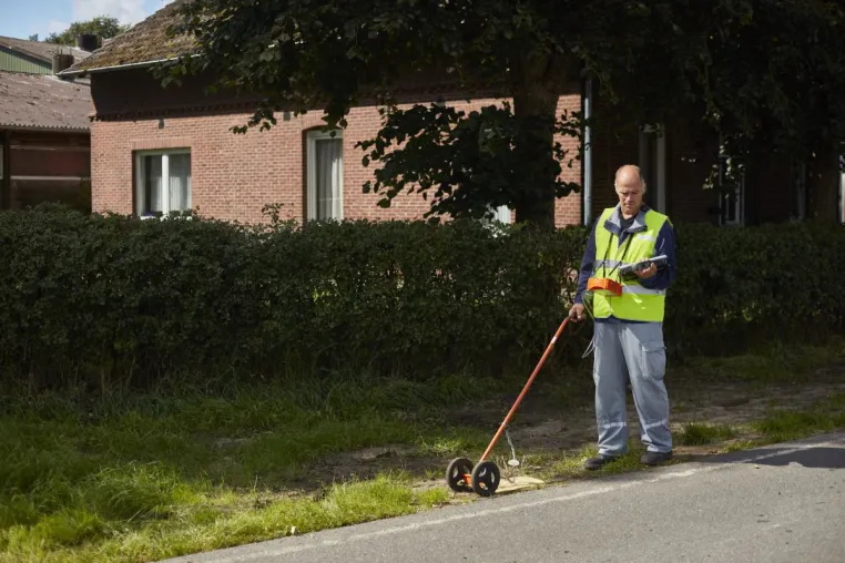 Bild: HanseWerk: "Langstreckenlauf": Gasspürer überprüft rund 30 Kilometer Gasleitungen im Landkreis Prignitz
