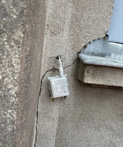 Bild: Rissüberwachung: Saugnac Messgeräte bietet komplette Reihe vernetzter Sensoren für die Bauwerksüberwachung