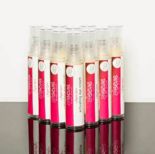 Bild: Natürliche Schönheit mit Wiener Naturkosmetik von Sevie skincare