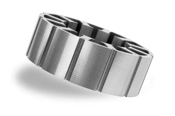 Bild: Neuer Kobalt-Eisen-Werkstoff für Motorenanwendungen: Die goldene Mitte