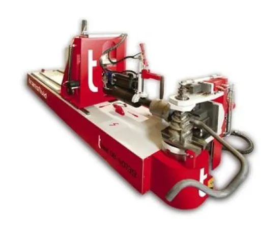 Bild: Volles Rohr voraus - transfluid® entwickelt Rohrbiegemaschinenkonzept speziell für Schiffbau