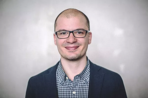 Bild: 'How to Master YouTube Marketing': Julian Klein von Videobeat Networks als Speaker auf der Eurobike 2015