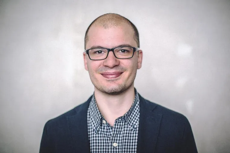 Bild: 'How to Master YouTube Marketing': Julian Klein von Videobeat Networks als Speaker auf der Eurobike 2015
