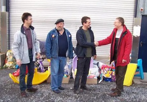 Bild: Spendenaktion der WASG-Odenwaldkreis ein voller Erfolg