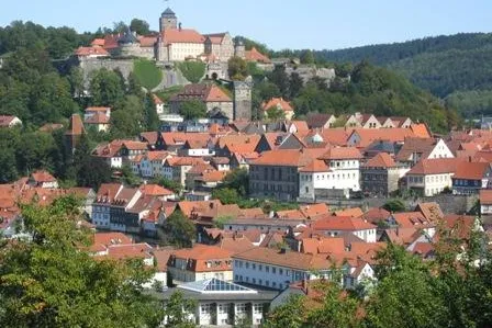 Bild: Hasenkuh schlägt Pleitegeier - Kronach trotzt der Finanzkrise