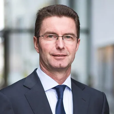 Professor und ehemaliger TUI-Vorstand beleuchtet Perspektiven der Reiseindustrie Bild: Professor und ehemaliger TUI-Vorstand beleuchtet Perspektiven der Reiseindustrie