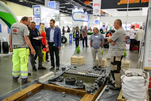 Bild: AUTOSTRADA-POLSKA: Polnische Leitmesse feiert 25-jähriges Jubiläum / Straßenbau boomt ungebrochen
