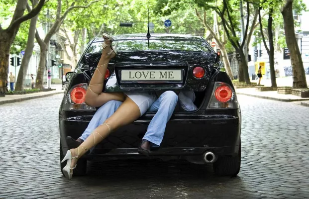 Bild: Frauenphantasien: Liebe zu dritt oder Sex an speziellen Orten