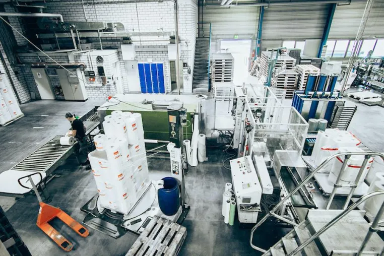 Bild: TEMCA GmbH & Co. KG würdigt Einsatz seiner Beschäftigten mit Corona-Prämie