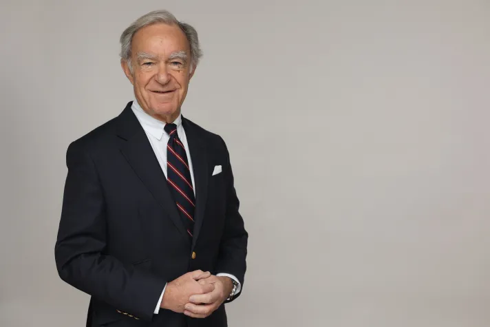 Bild:  RA H. Schwarzkopf: Trusted Advisor für Unternehmer mit internationaler Rechts- und Strategieexpertise.