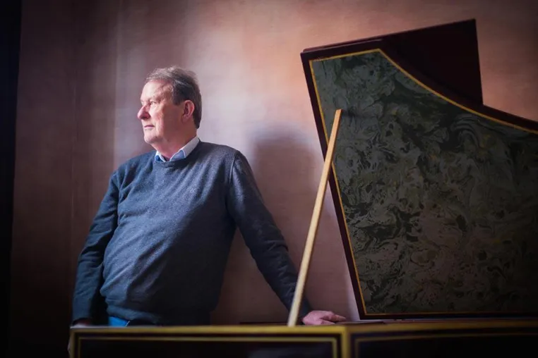 Ketil Haugsand spielt auf dem Cembalo die Goldberg-Variationen von J. S. Bach Bild: Ketil Haugsand spielt auf dem Cembalo die Goldberg-Variationen von J. S. Bach