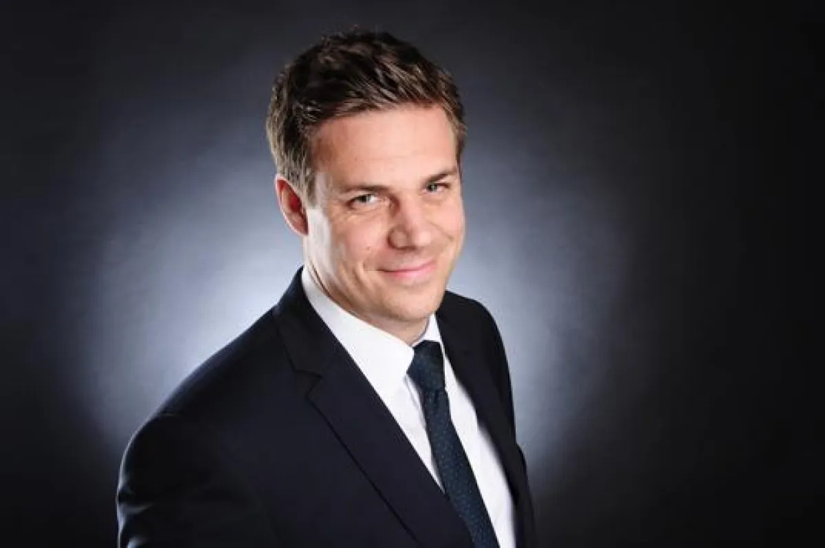Marco Schmelzer - Associate Investment - Savills Immobilien Beratungs-GmbH