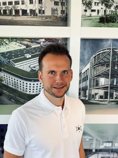 Bild: Von der High-Class-Limousine zur Zukunfts-Immobilie: Michael Dietz wird Leiter Asset Management