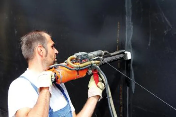 Fertighaus-Keller müssen nicht feucht sein Bild: Fertighaus-Keller müssen nicht feucht sein