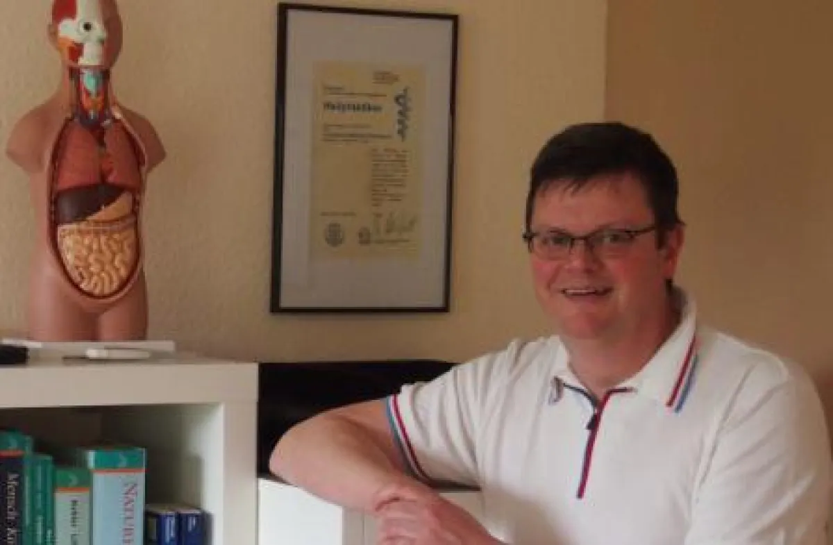 Johannes W. Steinbach: Heilpraktiker, Medizinjournalist, Fachbuchautor und Lebensmitteltechniker