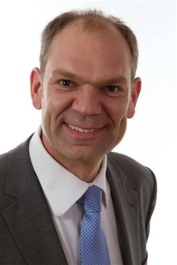 Dr. Roland Ruhwandl