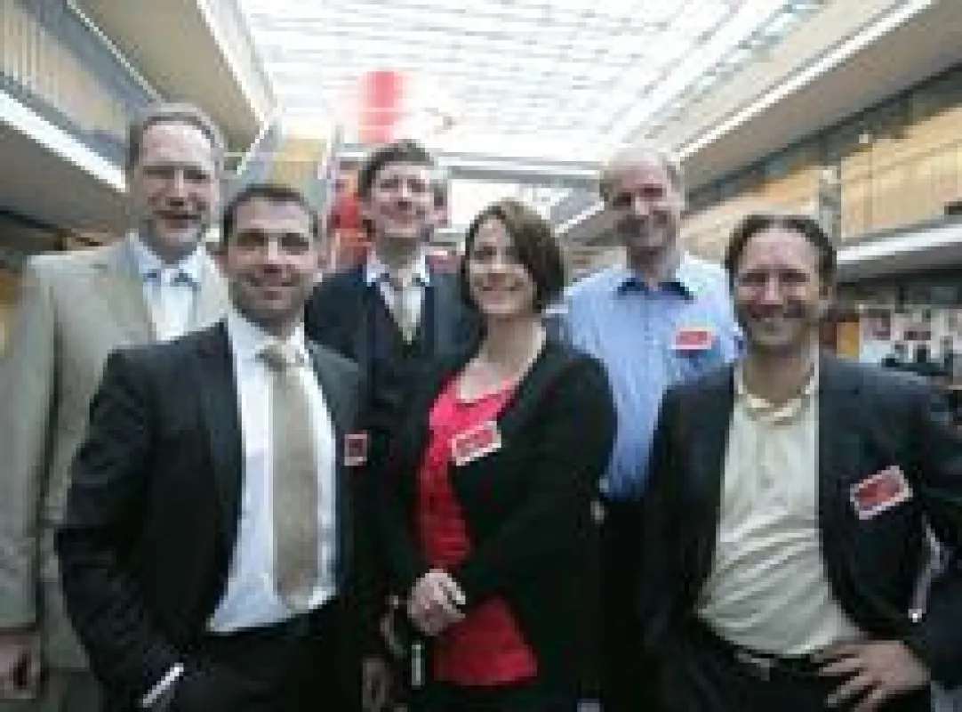 v.l.n.r.: Jochen Fricke (ETEC), André Brömmel (pro-art werbeagentur essen), Torsten Oltmanns (Roland Berger), Nicole Marcellini (Marcellini Media GmbH), Reinhard Wiesemann ( IT-Unternehmer), Bernd Fes