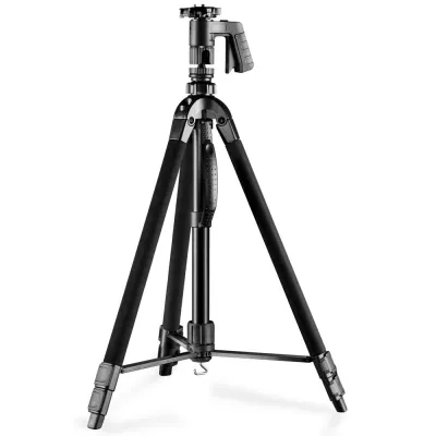 Bild: walimex präsentiert neue Stativserie „Traveller“ für Outdoor-Fotografie