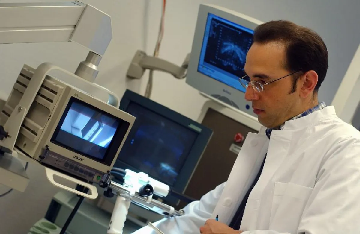 Dr. Pedram Derakhshani vom Westdeutschen Prostatazentrum