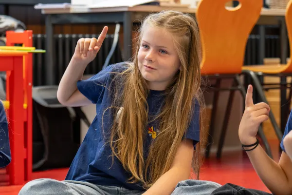 Bild: Individuell und passgenau fördern: Karlsruher Mathe Sommer vermittelt Kindern positiveres Selbstbild zur Mathematik