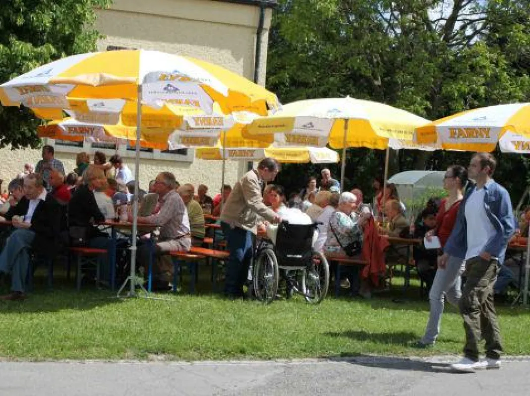 Sommerfest in Rosenharz - mit vielen Gästen