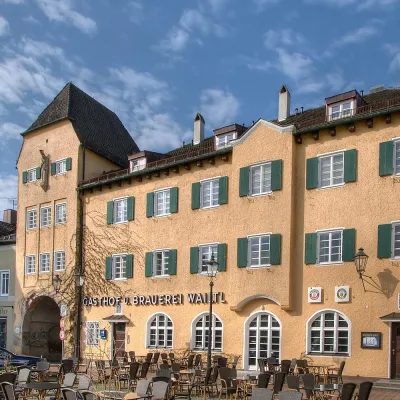 Gastlichkeit in neuem Glanz: Wailtl-Hotel in Dorfen feiert gelungenes Comeback Bild: Gastlichkeit in neuem Glanz: Wailtl-Hotel in Dorfen feiert gelungenes Comeback