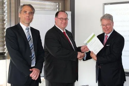 Neuer Rektor der SRH Hochschule Hamm berufen Bild: Neuer Rektor der SRH Hochschule Hamm berufen