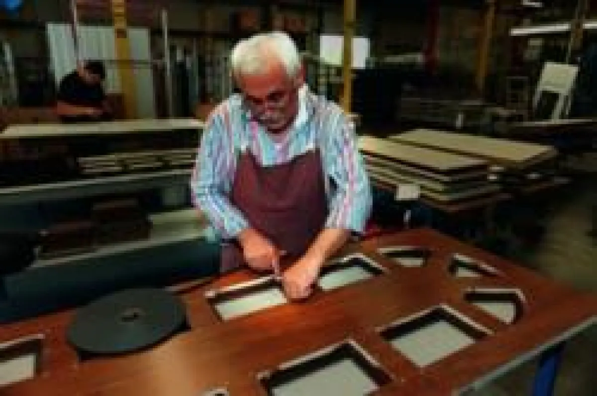 OBUK Haustürfüllungen GmbH & Co.KG legt Wert auf Präzision