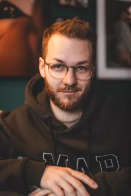 Bild: Künstler Helge Unterweg versteigert Print zugunsten des Kinder- und Jugendhospizes "Regenbogenland"