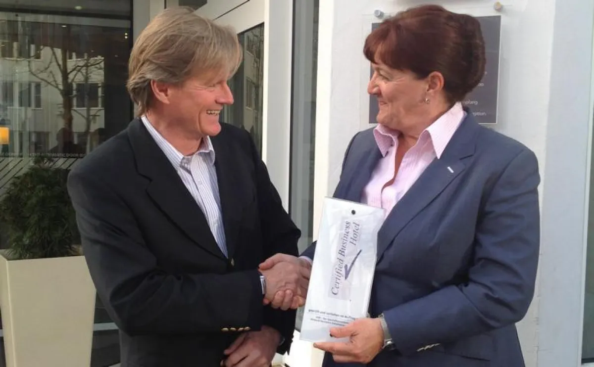 Markus Nowara, Travel Management Siemens AG, General Managerin Holiday Inn München, Kerstin Schumann