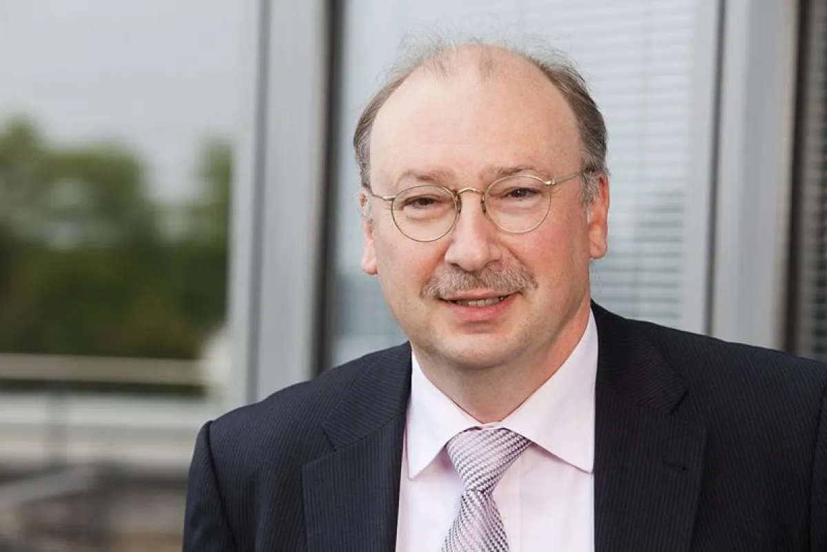 Dr. Ralf Bauermannn, Geschäftsführer der cronos Unternehmensberatung GmbH