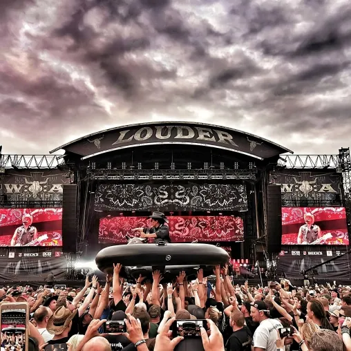 Bild: Ich muss mal Wacken!