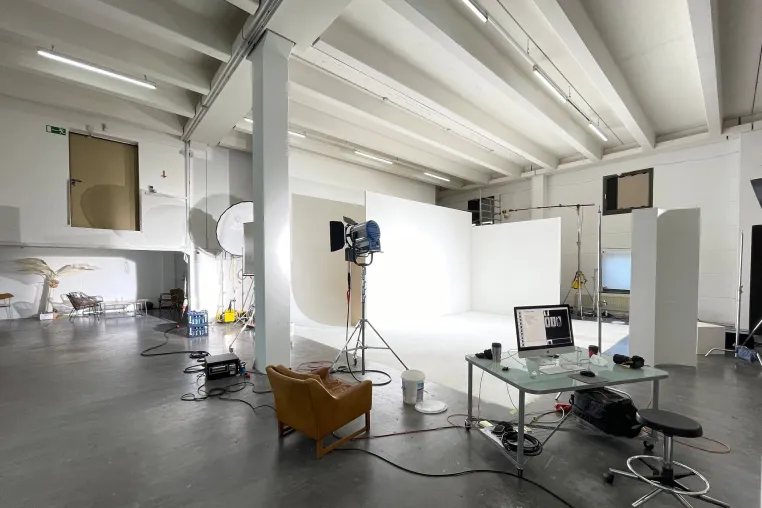 Fashion Shooting oder Produktaufnahmen, Showroom oder Film-Aufnahmen - die Goldberg Location Bild: Fashion Shooting oder Produktaufnahmen, Showroom oder Film-Aufnahmen - die Goldberg Location
