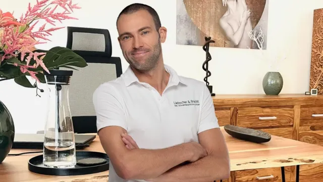 Knie-Patienten loben Liebscher & Bracht - Praxis in Berlin: Wenn Bewegung wieder möglich wird Bild: Knie-Patienten loben Liebscher & Bracht - Praxis in Berlin: Wenn Bewegung wieder möglich wird