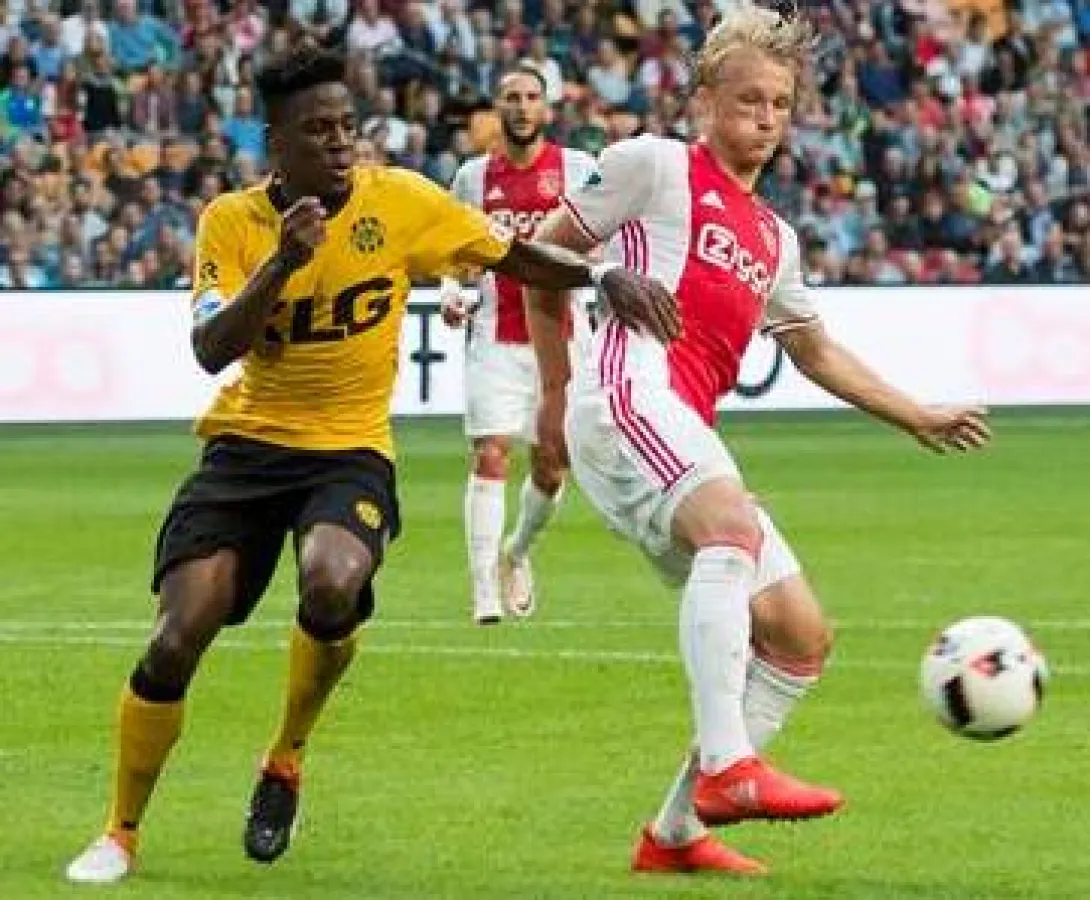 Fußballprofi und U20 - Nationalspieler Frederic Ananou