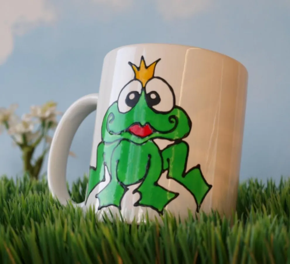 Glas Design New Art heißt die Innovation für kreatives Gestalten auf Glas und Porzellan. Das neue Produkt aus dem Hause C. Kreul vereint das einfache Handling von Window Color und die dauerhafte Fixie