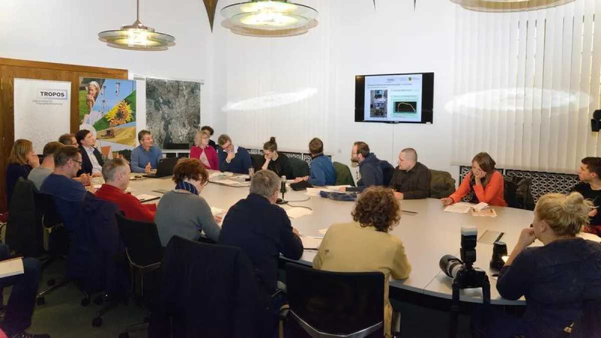 LfULG und TROPOS stellten der Messestadt bei der Vorstellung ihres Abschlussberichts zur „Wirkung der Umweltzone auf die Luftqualität“ eine positive Bilanz aus. (Foto: Tilo Arnhold/TROPOS)